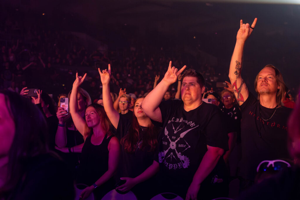 Halestorm's crowd rocks out to their opening number 