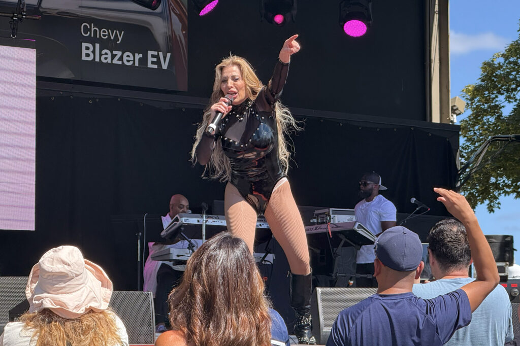Taylor Dayne performs “Tell It To My Heart” during her Chevy Court concert at the New York State Fair on Thursday, August 21, 2025.