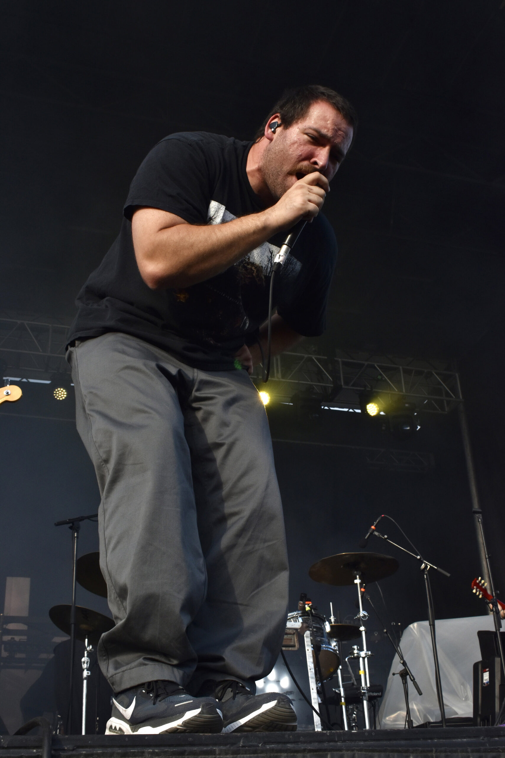Koyo lead singer Joey Chiaramonte performed songs including 