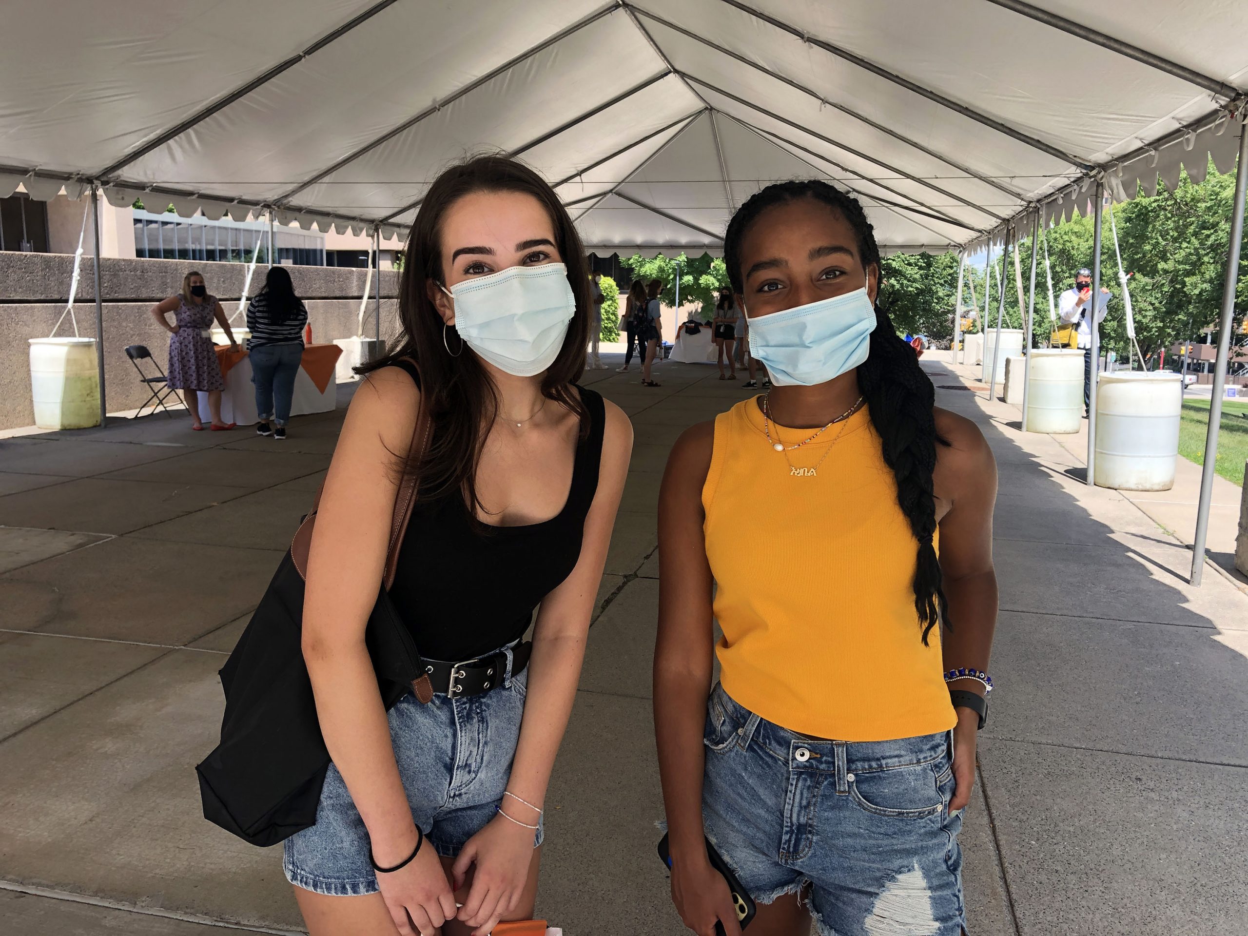 Sophia Anastasakis (left) and Isabel Bekele (right), Syracuse University freshmen