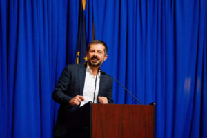 Pete Buttigieg, former US secretary of transportation, speaks during a rally against redistricting at the Indiana Statehouse in Indianapolis, Indiana, US, on Thursday, Sept. 18, 2025. The Indiana Governor said a revision of the state's congressional map by the Republican-controlled legislature "probably will happen," and may call for a special session as soon as November. Photographer: Kaiti Sullivan/Bloomberg via Getty Images