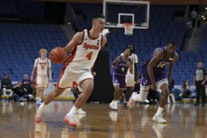 Syracuse Orange vs Niagara Purple Eagles