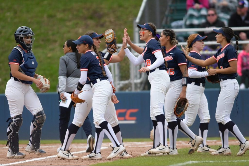 Syracuse win 1-0 against Duke at the Skytop Softball Stadium in Syracuse, NY on Saturday, April 23, 2022. (Photo by Jamey Bulloch)