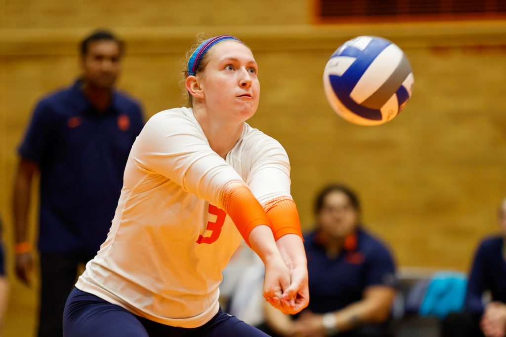 NCAA Volleyball: Yale Bulldogs vs Syracuse Orange