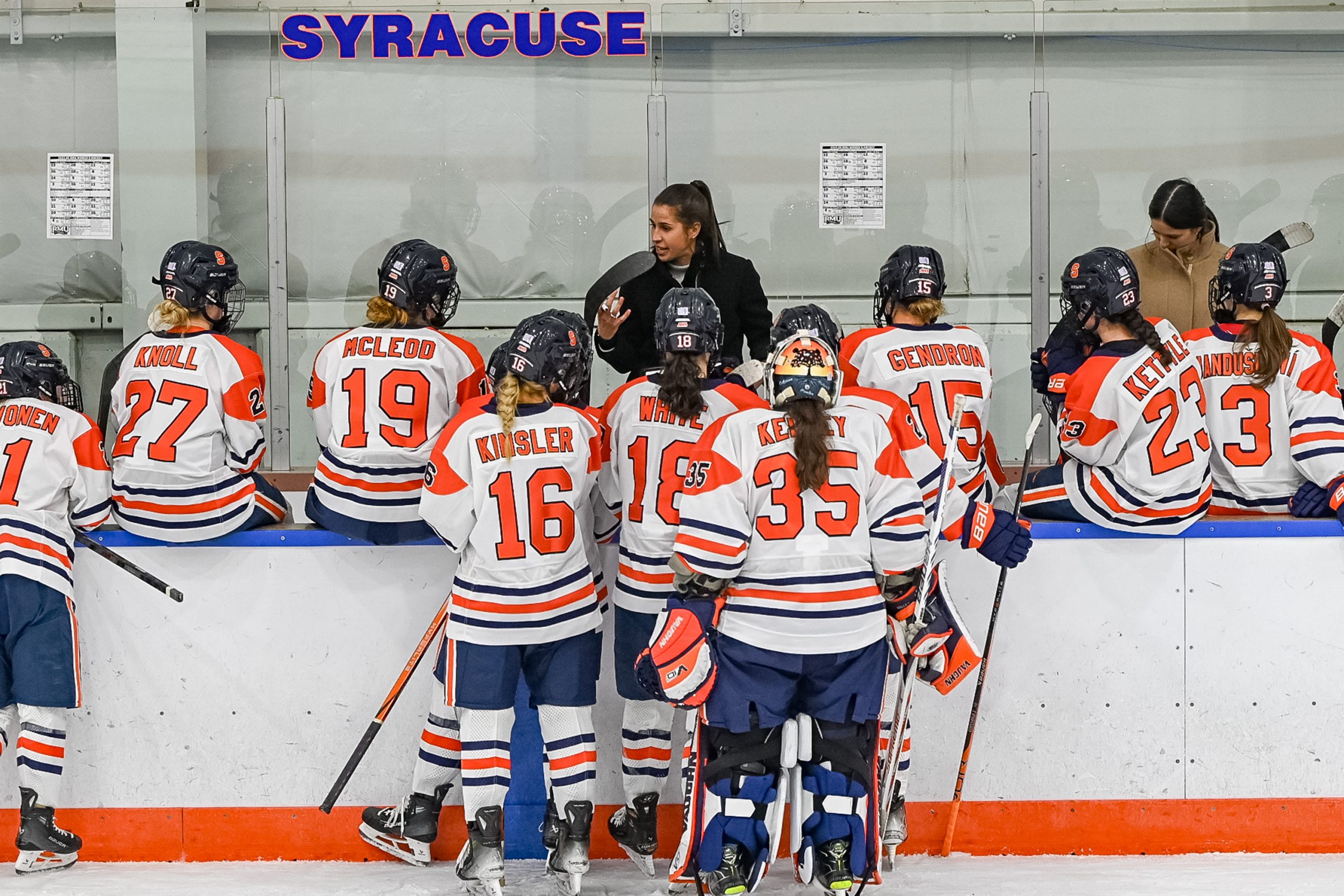 SUvsRMUWomensHockey