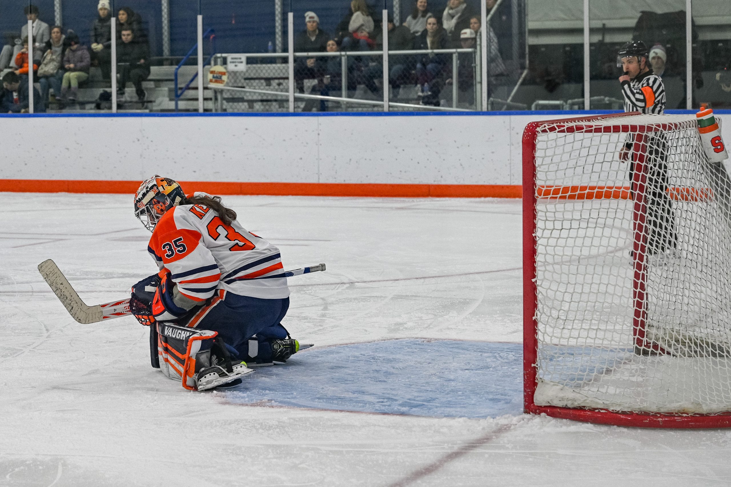 SUvsRMUWomensHockey